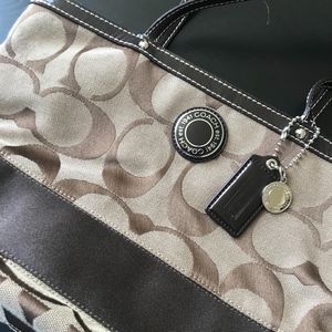 Coach Shoulder Bag